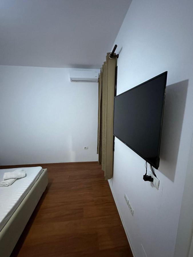 Elby Apartments เบราท ภายนอก รูปภาพ